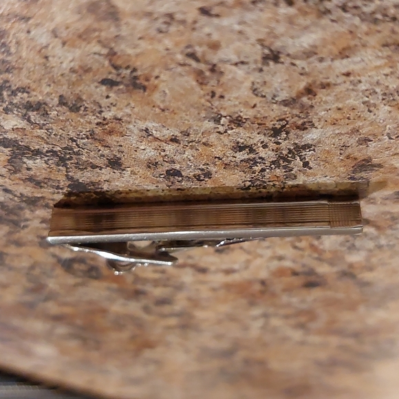 Tie Bar - Picture 2 of 3